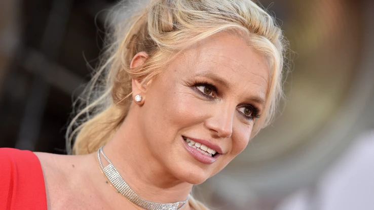 Pregnant with Justin Timberlake, Britney Spears says she made the difficult choice of abortion