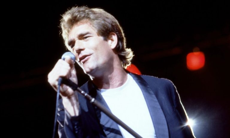 Huey Lewis