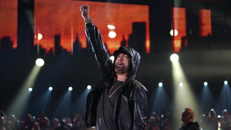 It has been confirmed that Eminem will be part of Fortnite and that it will also come with several surprises