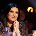 Laura Pausini will continue to raise awareness against sexist violence in her concerts with this small and useful gesture