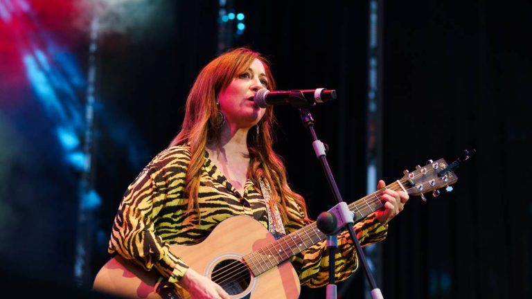 Nena Daconte and Fran Perea, artists invited to the solidarity concert held this afternoon at the National Music Auditorium in Madrid