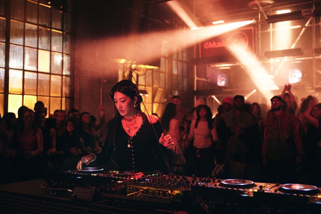 PEGGY GOU, HONEY DIJON e KAYTRANADA per il party di inizio anni in livestream del NYE Party su Apple Music