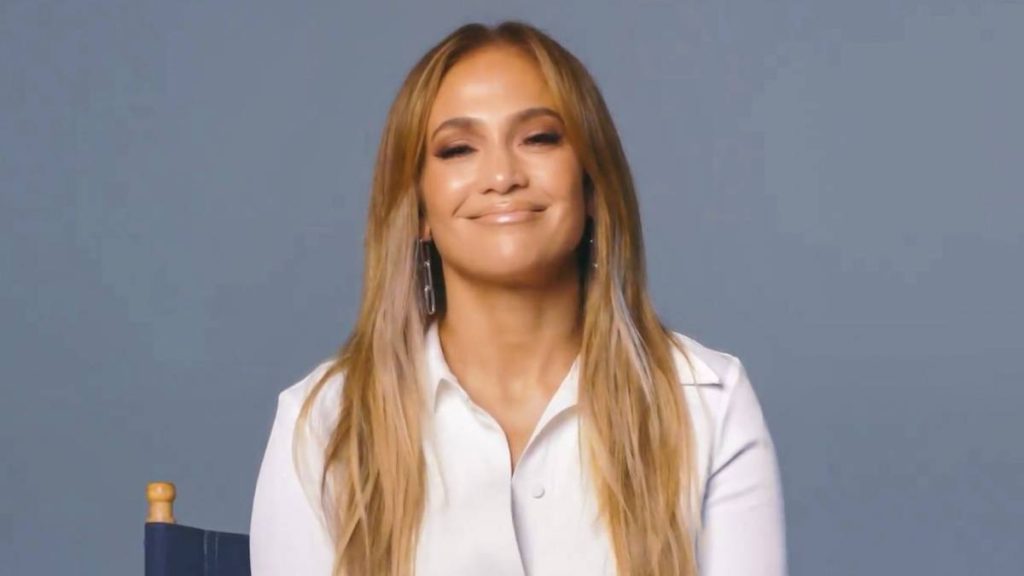 Jennifer Lopez shows her 'another wedding' in the video for 'Can't get enough'