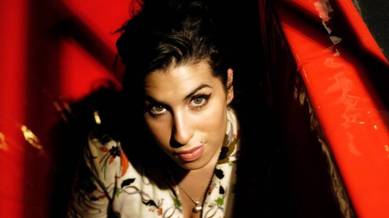 Amy Winehouse: a new video for 'In My Bed' comes to light with unpublished images