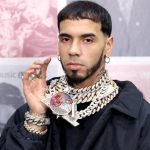 Anuel AA attacks Arcángel in a message full of insults