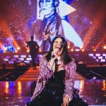 Laura Pausini exudes intimacy at the stop in Madrid of her World Tour 2023/2024