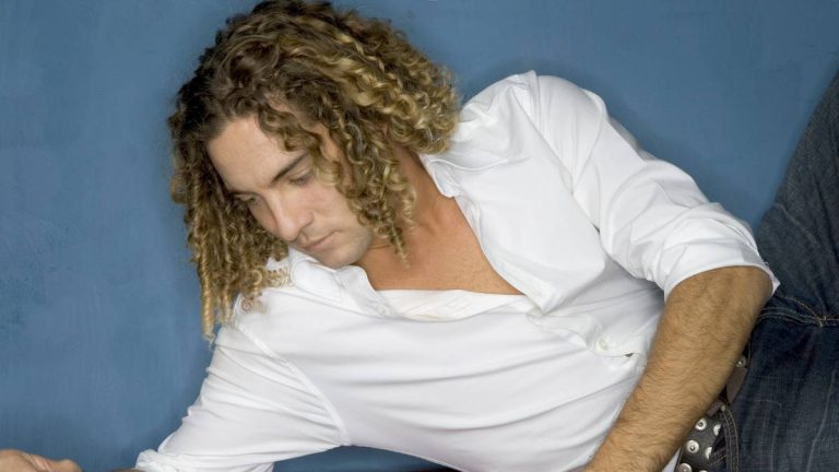 David Bisbal celebrates 20 years of 'Bulería' and 22 of his second place in 'Operación Triunfo'