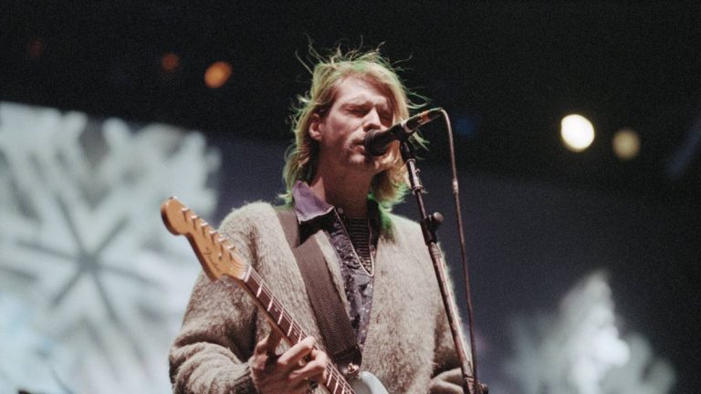 Nirvana's premonitory final concert with Kurt Cobain: What else could go wrong?