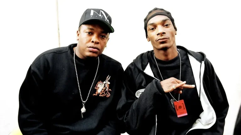 Dr. Dre and Snoop Dogg launch 'Gin & Juice' drink