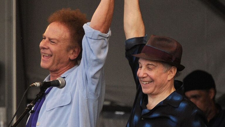 Simon & Garfunkel: The truth about their irreversible toxic relationship