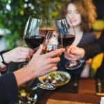 Wine O'Clock: 6 essential tips for epic vine lover gatherings