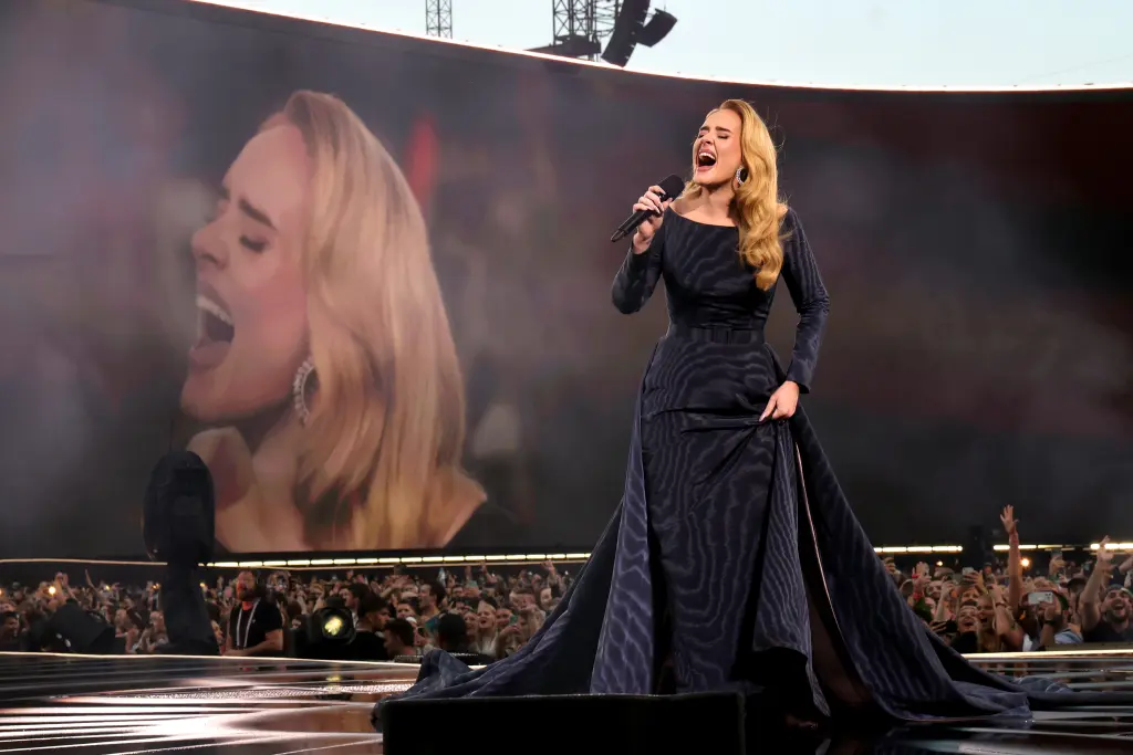 ADELE in concert in Munich, Germany (Gallery and Setlist)