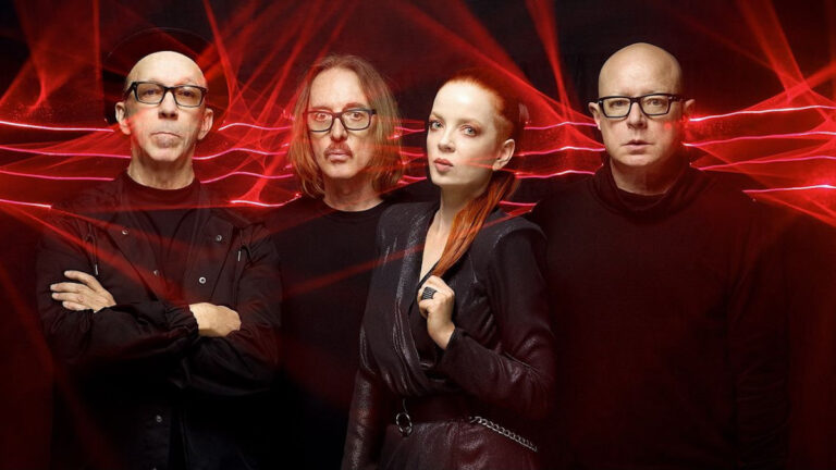 Shirley Manson revealed details about her health status