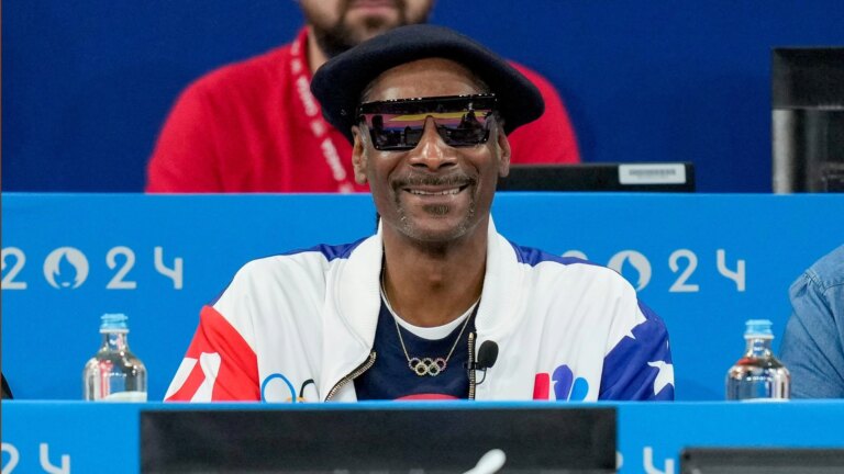 Snoop Dogg: his pin is the object to have during the Paris Olympic Games