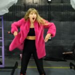 “The Eras Tour”: Taylor Swift offers a surprise clip to her French fans