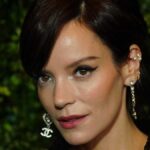 Lily Allen claims she earns more from photos of her feet than from her music