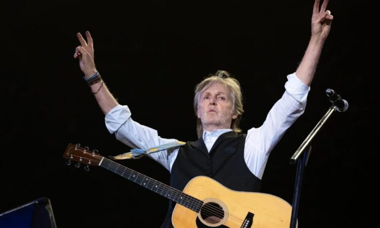 Paul McCartney live