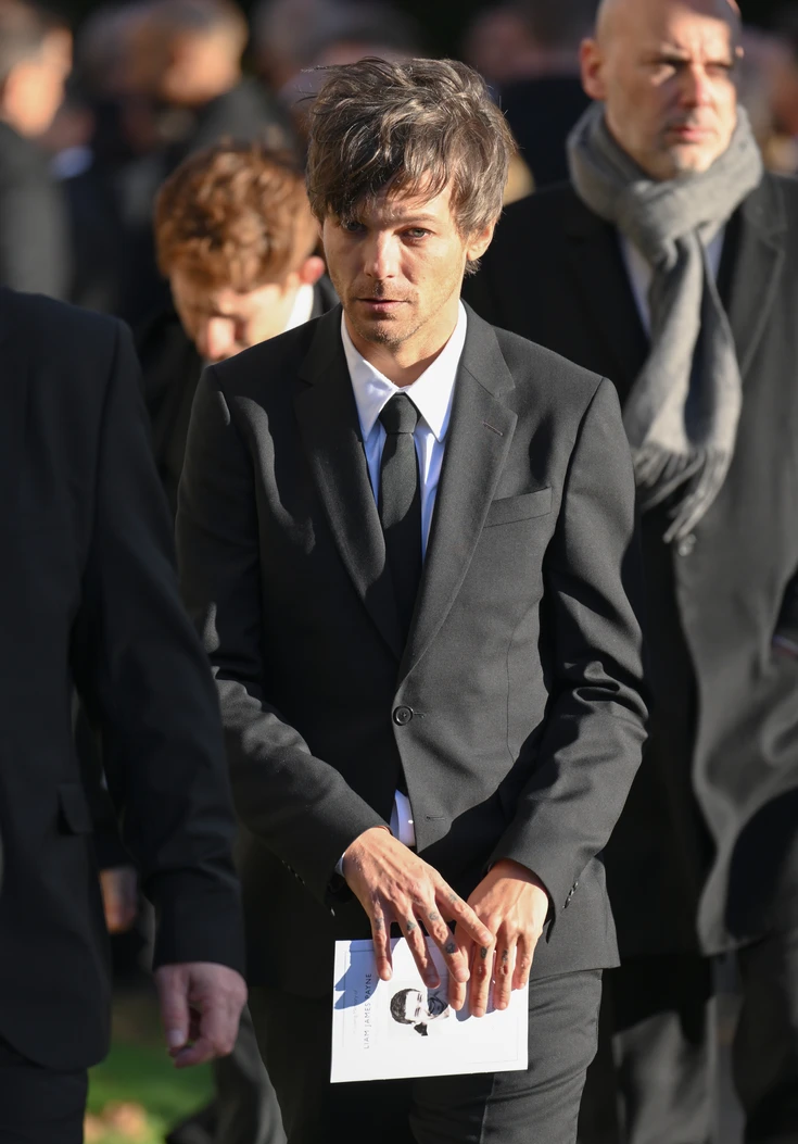 Louis Tomlinson present at the funeral of Liam Payne, November 20, 2024, England