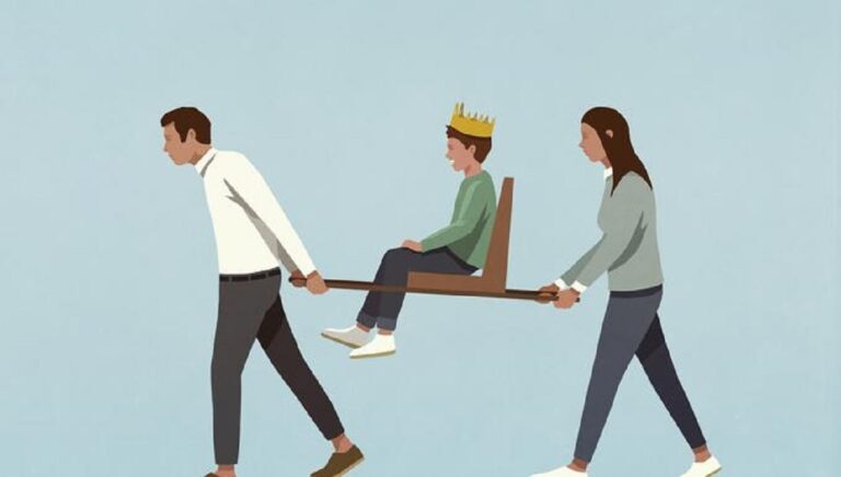 Parents carrying son with crown in chair