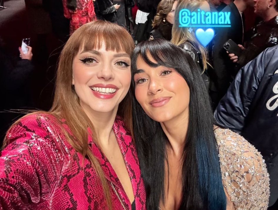 Aitana with the Italian singer Annalisa at the Milan Fashion Week 2025