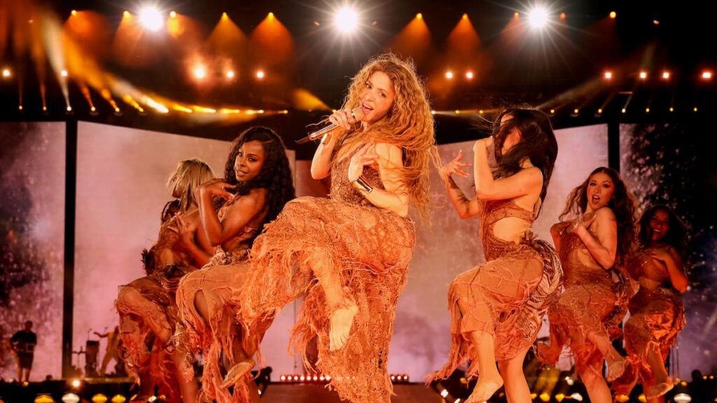 Shakira adds a new song in Spanish to women no longer cry tour: 'I warn you, I announce' you '